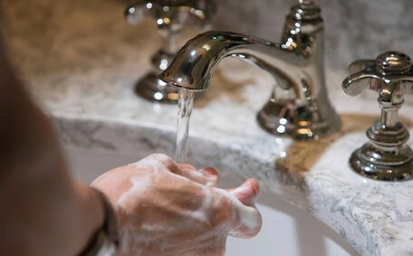 6 clear signs hot water system repairs